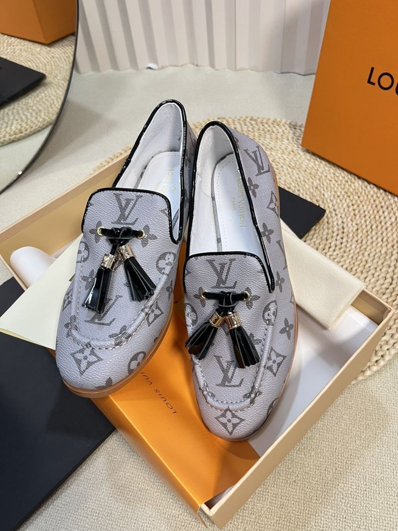 Louis Vuitton Low Shoes